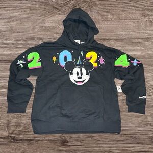 Disney Adult Hoodie - 2024 Walt Disney World Mickey Mouse Medium 🆕